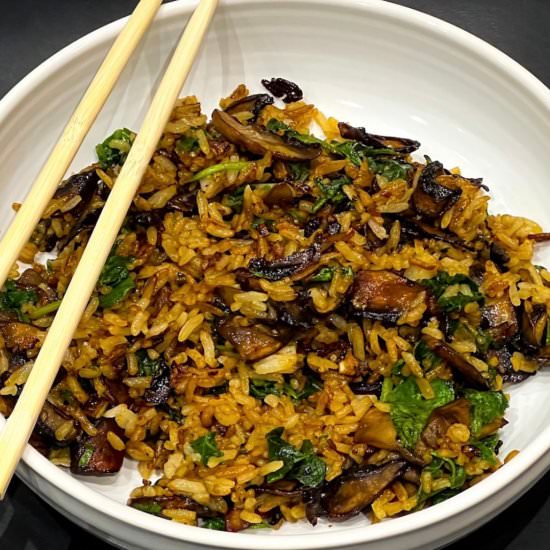 Mushroom Fried Rice - Recipe photo by Vegetarian Globe