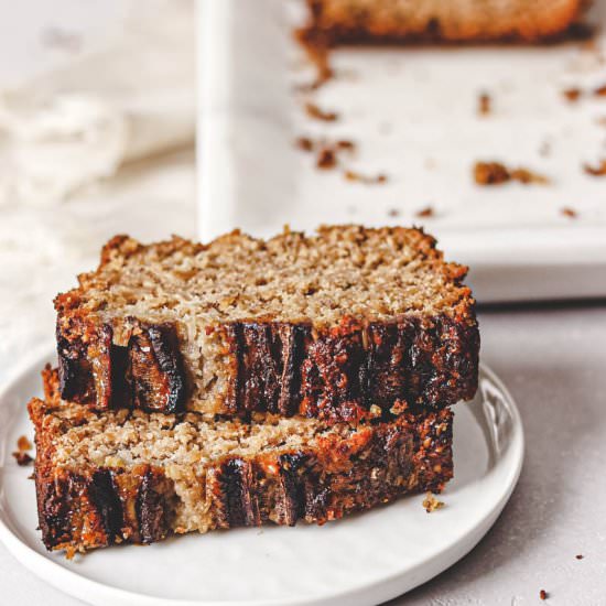 Lavender Banana Bread - Recipe photo by whensaltyandsweetunite.com