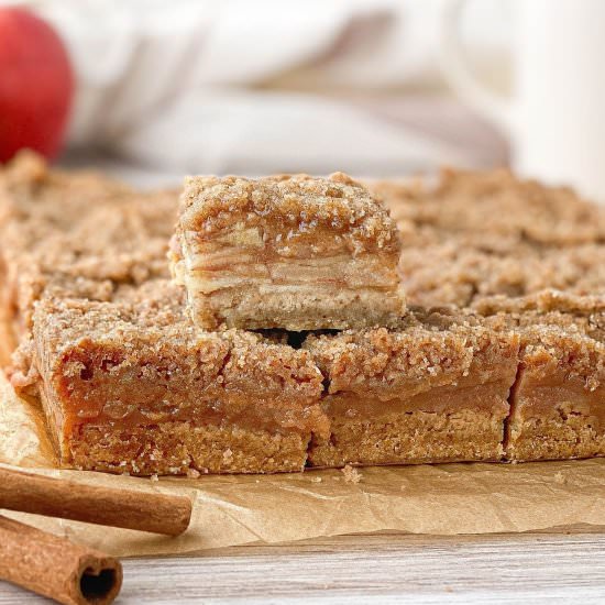 Apple Crisp Macchiato Bars - Recipe photo by live to sweet