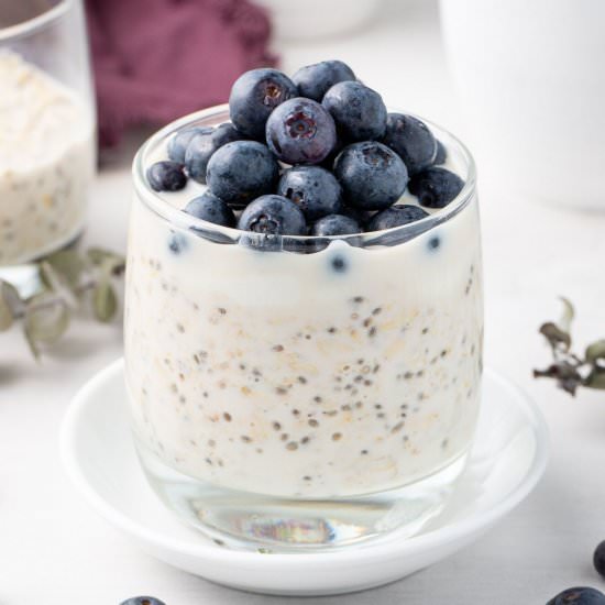 Blueberry Overnight Oats - Recipe photo by itsnotcomplicatedrecipes