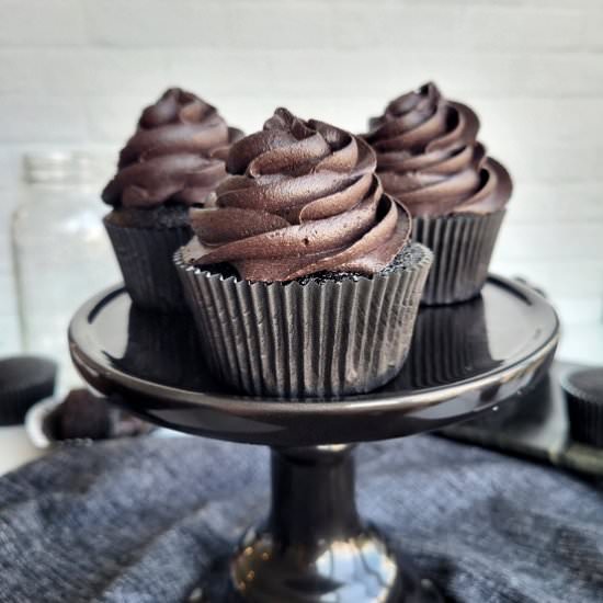 Black Cocoa Cupcakes - Recipe photo by My Happy Bakes