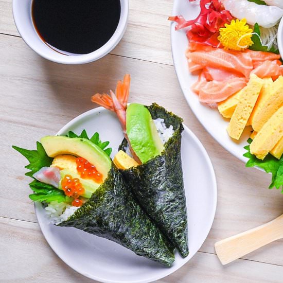 Temaki Sushi (Hand Roll Sushi) - Recipe photo by Sudachi Recipes