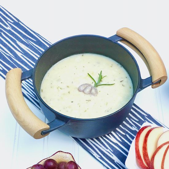 Brie Fondue - Recipe photo by anothertablespoon