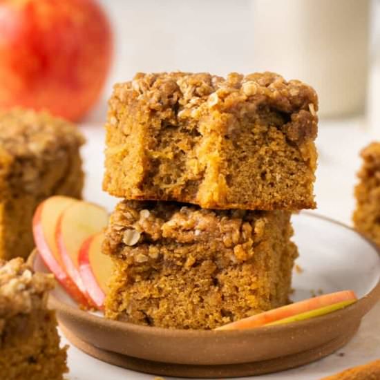 Apple Crumble Cake Recipe - Recipe photo by erinliveswhole