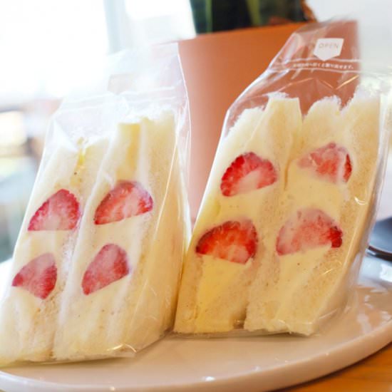 Ichigo Sando - Recipe photo by @Suzuyapatisserielv