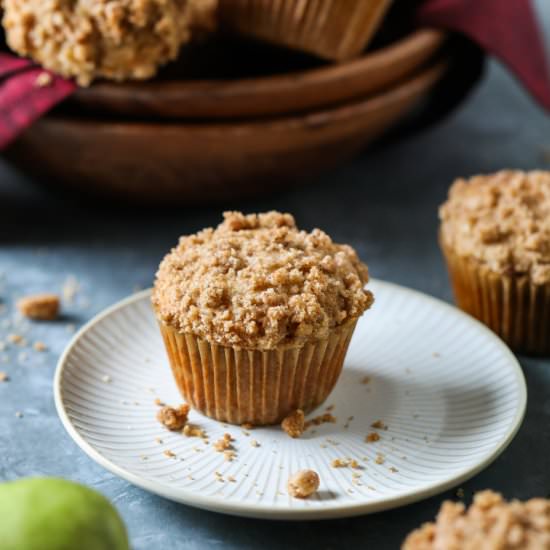 Pear Muffins with Streusel Topping - Recipe photo by farmflavor