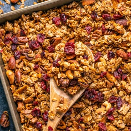 Vegan Granola - Recipe photo by lovingitvegan
