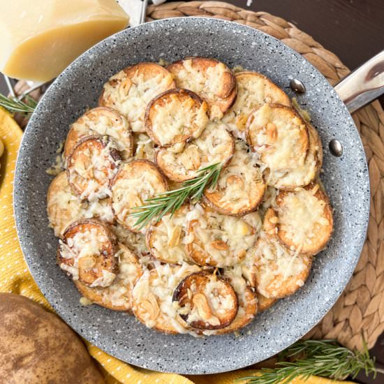 Crispy Manchego Potatoes - Recipe photo by Spain on a Fork