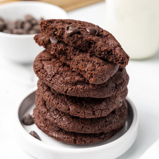 Dark Chocolate Cookies - Recipe photo by One Hot Oven