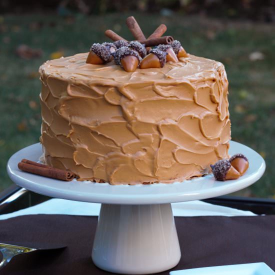 Spiced Cake with Dulce de Leche - Recipe photo by URBANBAKES