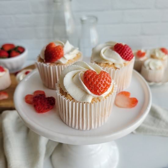Angel Food Cupcakes - Recipe photo by My Happy Bakes