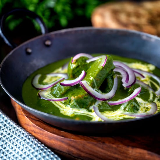 Palak Chicken - Recipe photo by Brian Jones