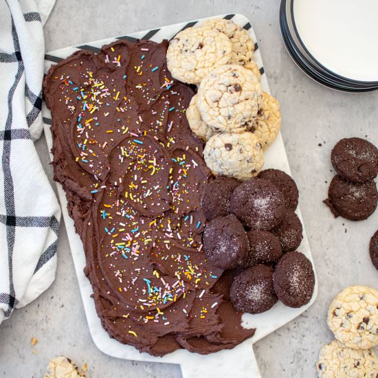 Chocolate Buttercream Board - Recipe photo by mimibakesphotos