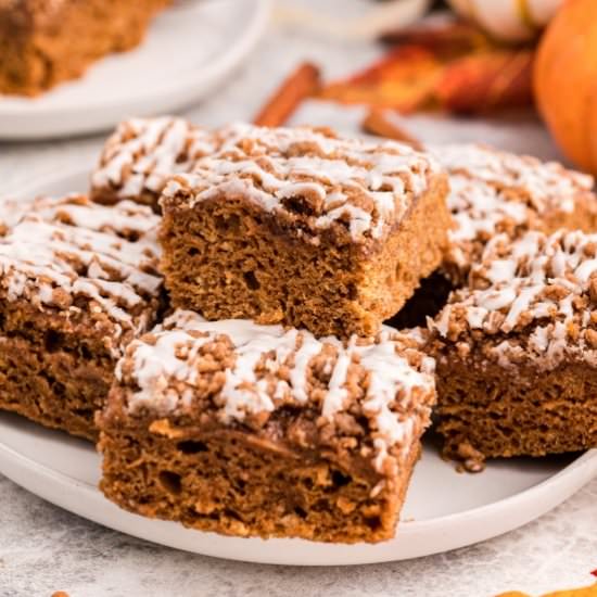 Pumpkin Coffee Cake - Recipe photo by noshingwiththenolands