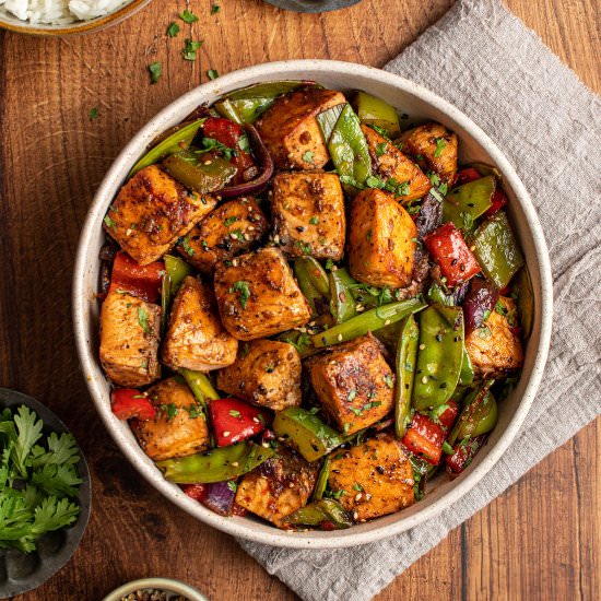 Dry pot salmon stir fry - Recipe photo by cherryonmysundae