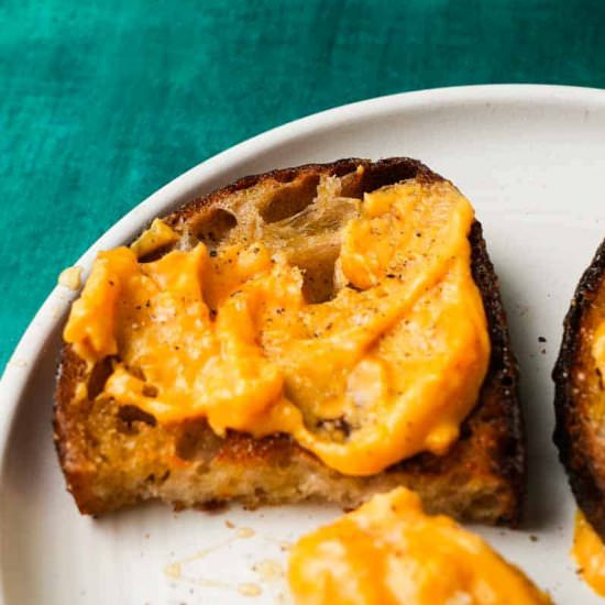 Butternut Squash Butter - Recipe photo by lindseyeatsla
