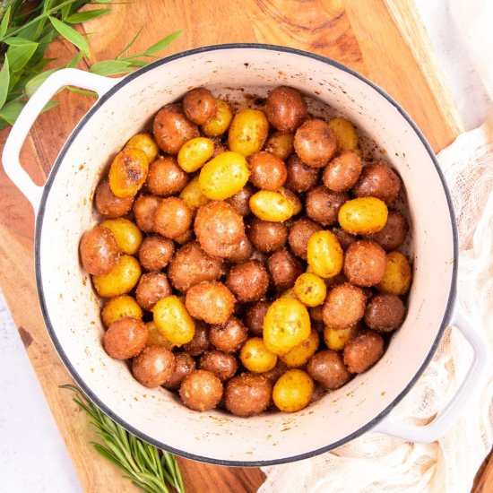 Dutch Oven Potatoes - Recipe photo by Theoregondietitian