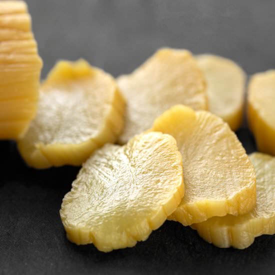 Takuan (Pickled Daikon Radish) - Recipe photo by BitterSweet
