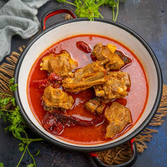 Jungli Maas - Recipe photo by Whiskaffair