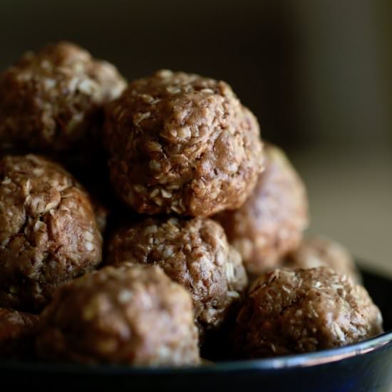 Peanut Butter Protein Balls - Recipe photo by theconscientiouseater