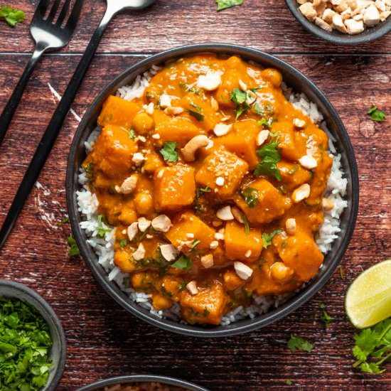 Butternut Squash Curry - Recipe photo by lovingitvegan