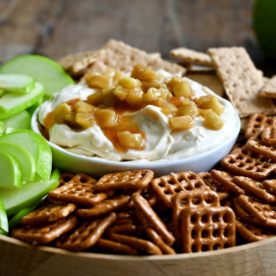 Caramel Apple Cheesecake Dip - Recipe photo by justataste