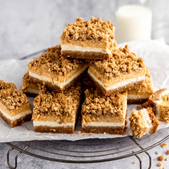 Pumpkin Cheesecake Streusel Bars - Recipe photo by marshasbakingaddiction