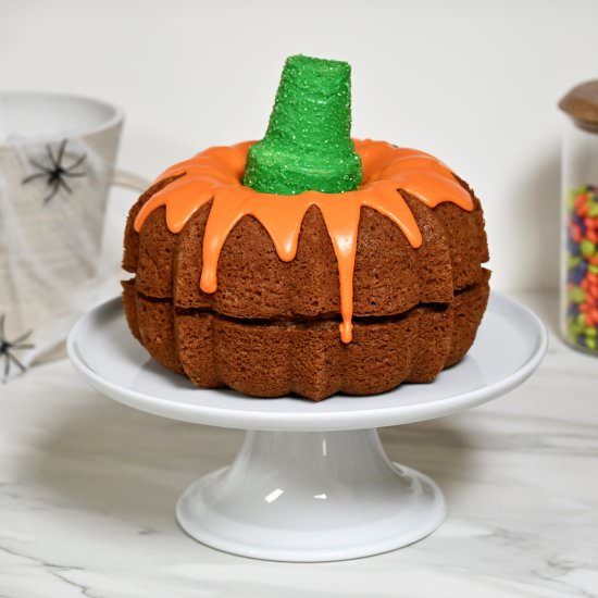 Easy Pumpkin Bundt Cake - Recipe photo by justataste