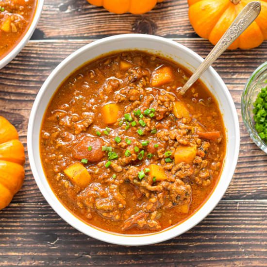 Low FODMAP Double Pumpkin Chili - Recipe photo by goodnomshoney