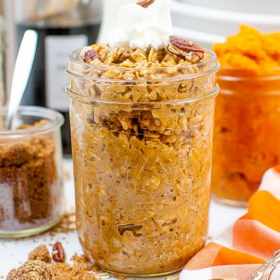 Pumpkin Overnight Oats - Recipe photo by Flavor Mosaic