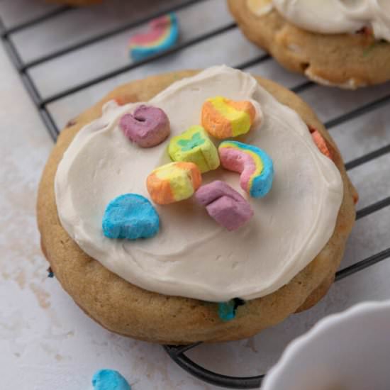 Crumbl frosted lucky charms cookies - Recipe photo by lifestyleofafoodie