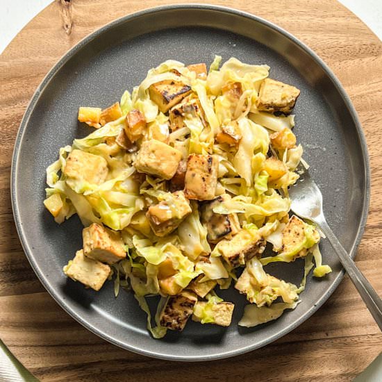 cabbage stir fry with tofu - Recipe photo by Wee Little Vegans