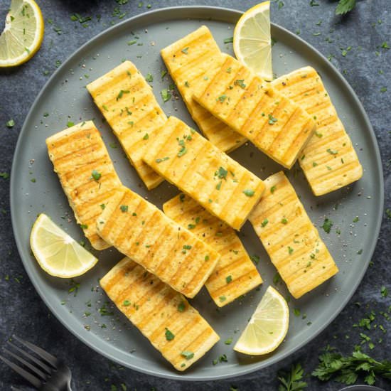 Vegan Halloumi - Recipe photo by lovingitvegan