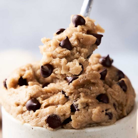 Cookie dough - Recipe photo by brokebankvegan