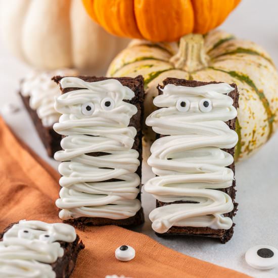 Mummy Brownies - Recipe photo by bunsenburnerbakery