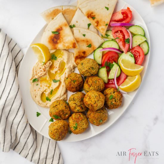 Air Fryer Falafel - Recipe photo by Air Fryer Eats