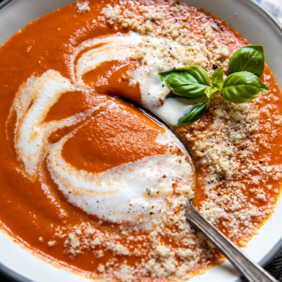 Gluten-Free Tomato Soup - Recipe photo by MamaGourmand