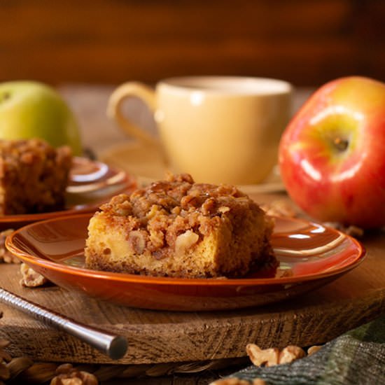 Apple Cider Coffee Cake - Recipe photo by tenpoundcakecompany
