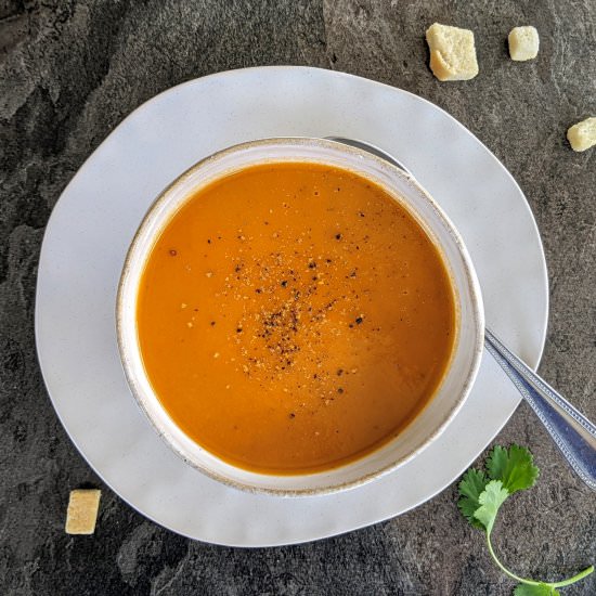 Creamy 'tomato soup for the Soul' - Recipe photo by vegbyswati