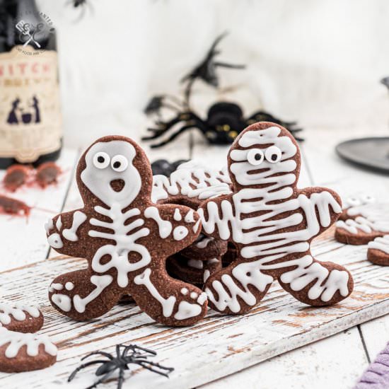Skeleton Cookies - Recipe photo by emilyenchanted