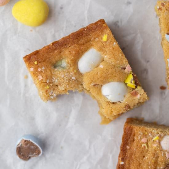 Cadbury easter mini egg blondies - Recipe photo by lifestyleofafoodie