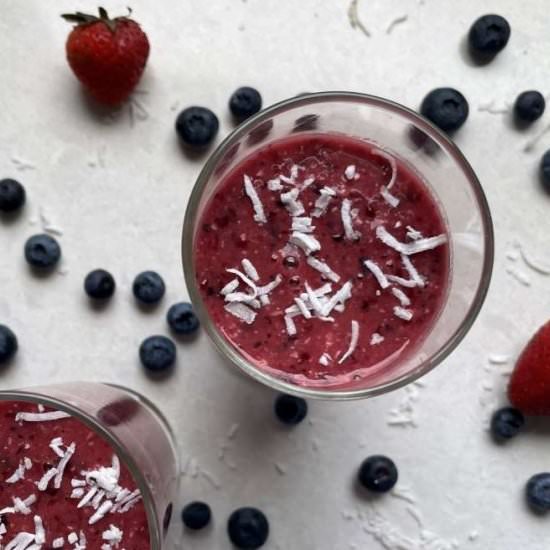 Tropical Triple Berry Smoothie - Recipe photo by the.heart.dietitian