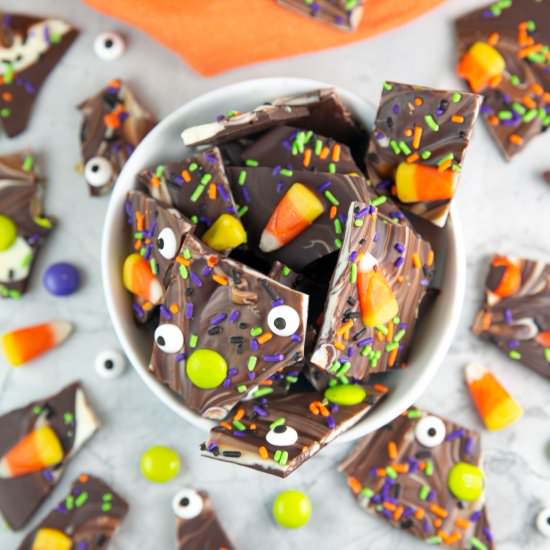Halloween Boo Bark - Recipe photo by bunsenburnerbakery