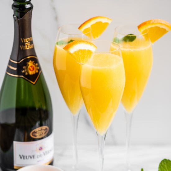 Mimosa Recipe - Recipe photo by The Endless Meal
