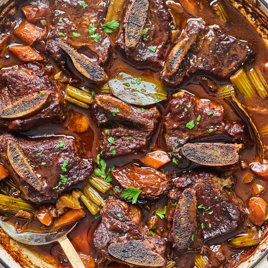 Chipotle Short Ribs - Recipe photo by grandbabycakes