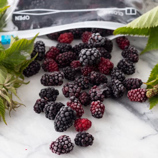 Freezing Blackberries - Recipe photo by BinkysCulinaryCarnival