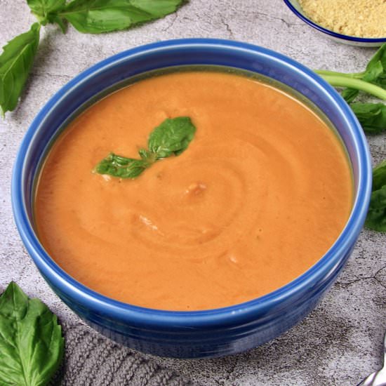 Vegan Tomato Basil Soup - Recipe photo by joyfulbalanceofficial