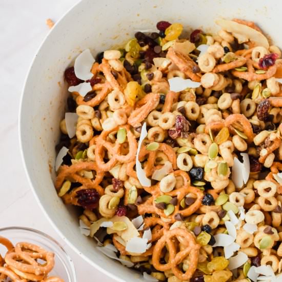 Cheerio Trail Mix - Recipe photo by apaigeofpositivity