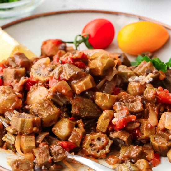 Stewed Okra and Tomatoes - Recipe photo by Running to the Kitchen