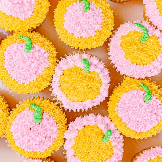 Easy and Charming Cupcakes - Recipe photo by House of Elyn Ryn